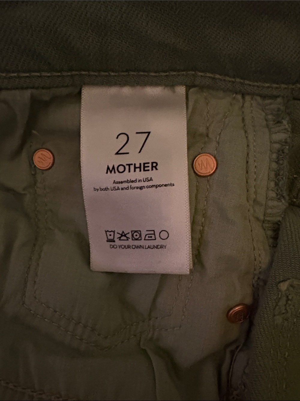 MOTHER High Waisted Rider Ankle Step Fray in a Beautiful Green Colour - Picture 8 of 11